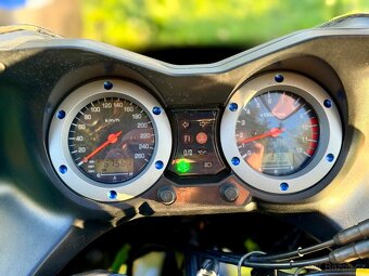 Suzuki DL 1000 V-Strom 2002 72Kw - 10
