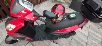 Skútr 125 - 10
