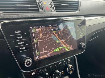 Škoda Superb III FL Sportline 2,0TSI 140kW DSG MATRIX ZÁRUKA - 10