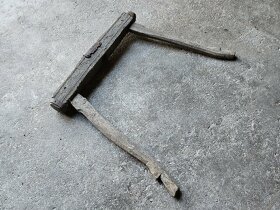 Části historického vozu - starý žebřiňák - 10