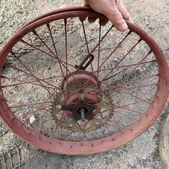 Jawa robot kola - 10