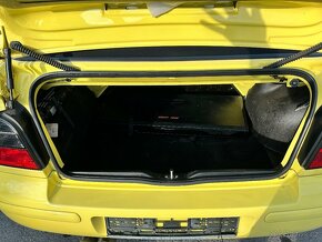 Golf cabrio colorconcept 2.0 i - 10