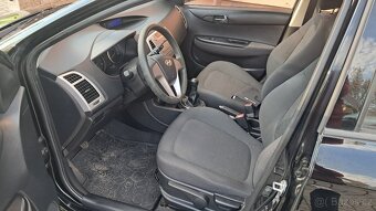 Hyundai i20, 1.2i / 57KW KLIMA ČR - 10