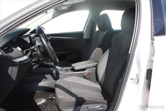 Škoda Octavia 2.0TDI 110kW DSG STYLE ČR (2020) - 10