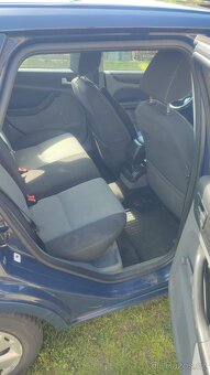 Ford Focus combi MK2 po fl 1,6 66KW - 10