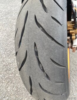 Honda CBR 929rr - 10