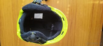 Lyžařský set - lyže, boty,hůlky a přilba- více v textu - 10