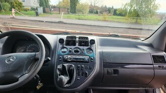 Mercedes V220 CDI 7 míst se stolem - 10