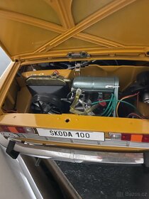 Kovový model ŠKODA 100 v měřítku 1:8 - 10