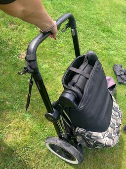 Cybex Priam - 10