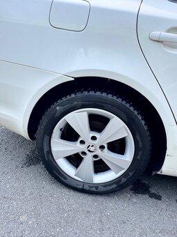 Octavia 2 1.6 TDi 77 kw - 10