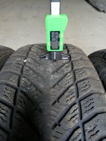 pneu zimní Goodyear Ultragrip + 235/65R17 108H - 10