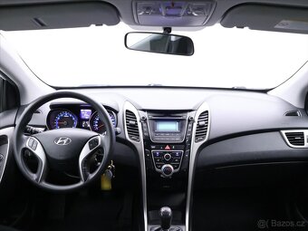 Hyundai i30 1,6 88kW Klimatizace CZ (2013) - 10