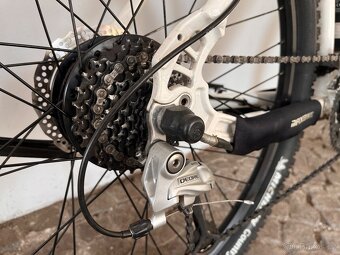 Elektrokolo Apache Manitou 27,5” - 10