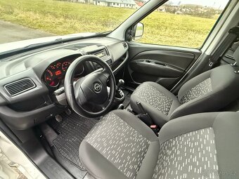 Opel Combo 1,3CDTi 90 k 2,4 t L1H1 perfektní užitkový vůz - 10