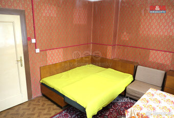 Pronájem rodinného domu, 80 m², Praha, Pod vlastním krovem - 10