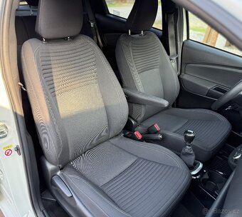 Toyota Yaris 1.5 vvt-i Selection - 10