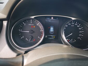 Nissan X-Trail 1.6 dCI 7 míst Webasto R. V 2015.176300km. - 10