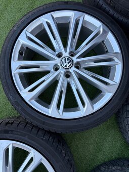 Passat B8 R-LINE - DVĚ SADY PNEU - 235/40 R19 - 10