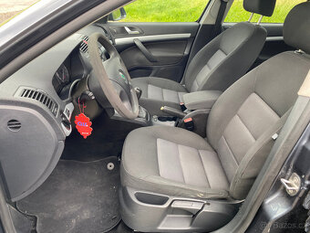 Škoda Octavia 1.9 tdi combi,r.v.3/2008 - 10