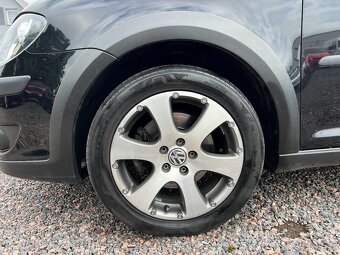 VW Touran Cross 1.4 TSI 125 kW DSG Servis,Stav - 10