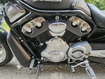 HARLEY DAVIDSON V ROD NIGHT ROD VRSCD 6000km koupeno CZ - 10