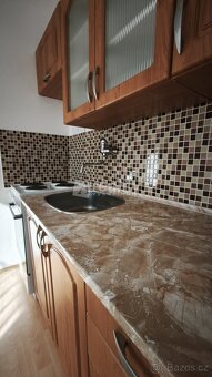 Pronájem bytu 1+1 s lodžií, Náměšť nad Oslavou, ev.č. 02221 - 10