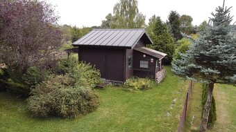 Prodej stavebního pozemku 1007 m2 s rekreační chatou v obci  - 10