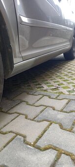 Škoda Octavia 2 1.6MPI 75kw LPG - poškozený motor - 10