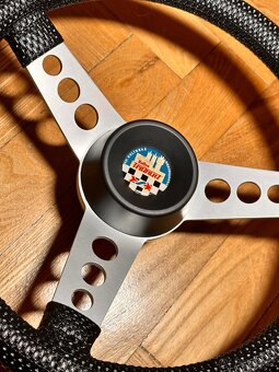 Renovace/prodej 🔥 Loga, trojúhelník, střed puk 🚗✨ - 10