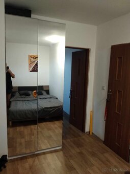 RD Říčany u Brna se třemi byty - 10