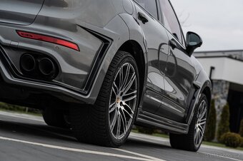 Porsche cayenne 4.2 TDI 340 kw - 10