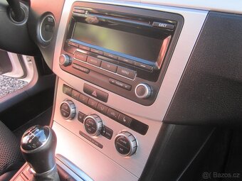 Volkswagen Passat CC 2.0TDi 103kW BMT, Bi-xenony - 10