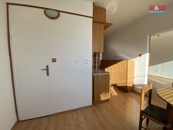 Pronájem bytu 2+1, 67 m², Louny, ul. Čs. armády - 10