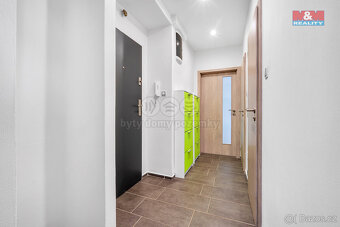 Pronájem bytu 2+kk, 52 m², Pardubice, ul. Benešovo náměstí - 10