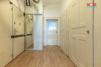 Prodej bytu 2+1, 58 m², Praha, ul. Biskupcova - 10