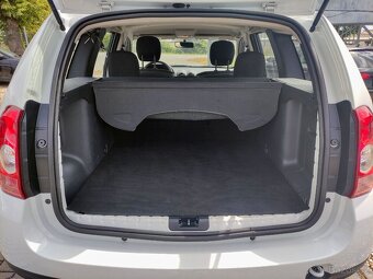 DACIA DUSTER 1.6i 16V 77KW,4x4,ZÁVĚS,KLIMA,6-KVALT - 10