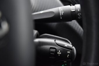 Peugeot 2008 1.2, KLIMATIZACE, TEMPOMAT - 10
