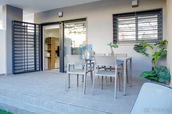 Prodej apartmánu u moře Torre de la Horadada, Španělsko BEZ - 10