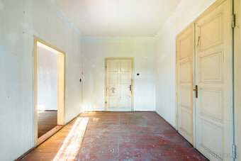 Prodej historického objektu 420 m², Velká Kraš - 10