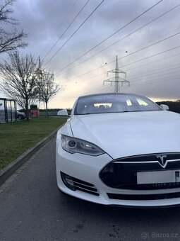 Tesla model S. 85D PERFORMANCE Tankovani zdarma - 10