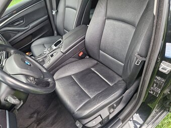BMW 520dTouring, Manuál - 10