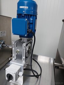 Míchačka masa 50 L- 35kg masa, míchačka klobás - 10