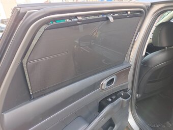 Kia Sorento 1.6 T-GDI 176kW HYBRID 4x4 57tkm Virtual 7-míst - 10