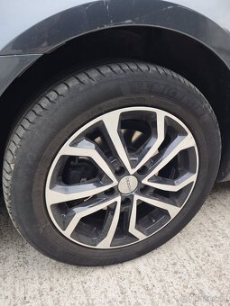 Škoda Octavia 3 1.6 TDI DSG - 10