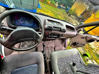Renault Master 2.8 DTI - 10