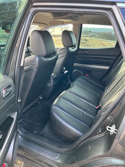 Mazda CX-7 - 10