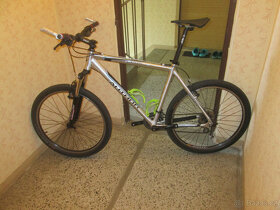 Author MTB - 10