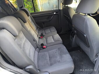 Volkswagen Touran 7 míst 2.0tdi - 10