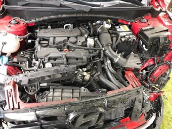 hyundai tucson 1,6 - 10